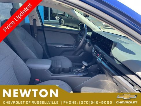 Used 2025 Kia K4 EX FWD image 20