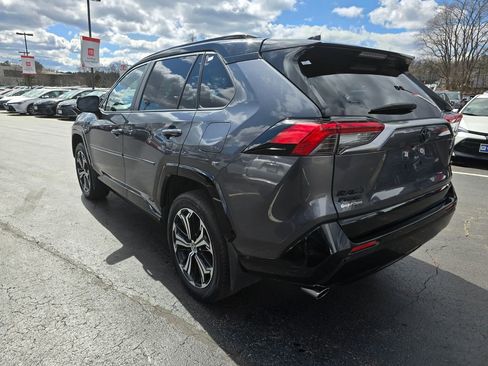 Used 2023 Toyota RAV4 XSE w/ Weather Package image 5