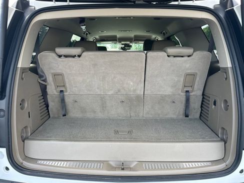 Used 2017 Chevrolet Tahoe LT RWD image 19