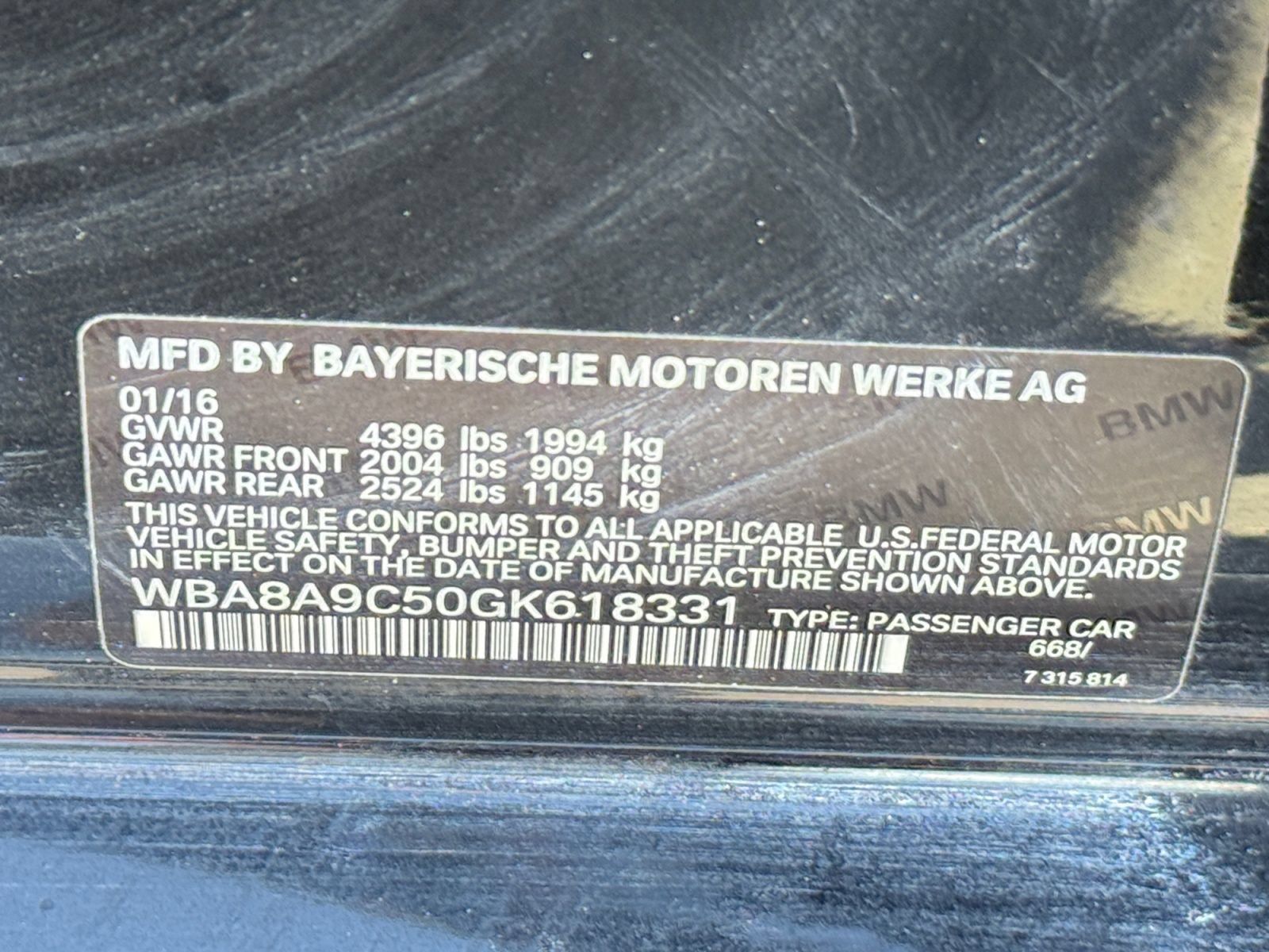 Used 2016 BMW 320i Sedan RWD image 16