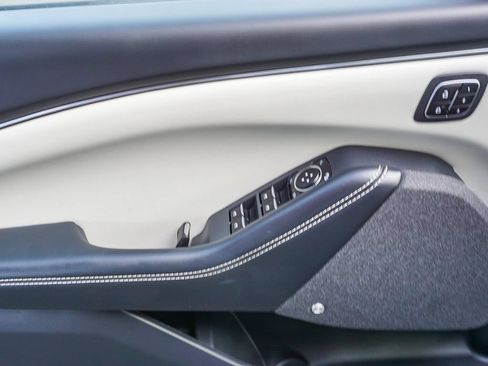 Used 2023 Ford Mustang Mach-E Premium RWD image 19