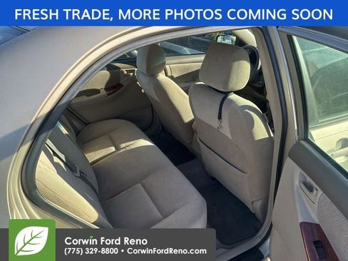 Used 2006 Toyota Corolla LE image 9