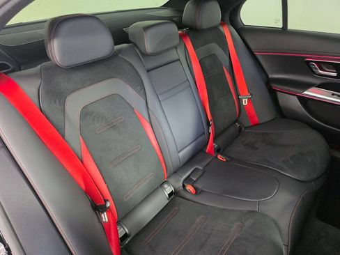Certified 2025 Mercedes-Benz E 53 AMG e 4MATIC Sedan image 27