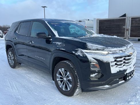 Used 2026 Chevrolet Equinox LT w/ Convenience Package II image 8