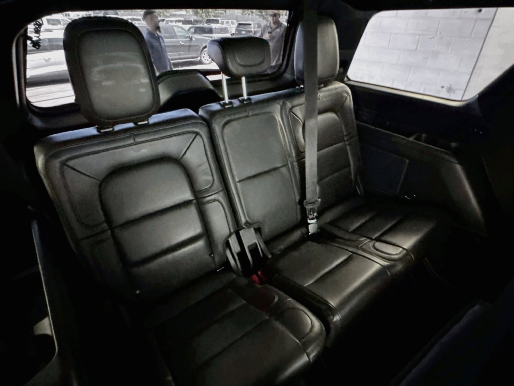 Used 2022 Lincoln Navigator Reserve RWD image 28