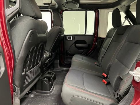 Used 2021 Jeep Wrangler Unlimited Rubicon w/ Cold Weather Group image 44