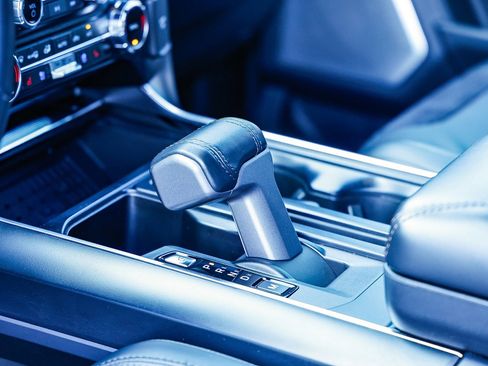 Used 2023 Ford F150 Raptor w/ Raptor Carbon Fiber Package image 19