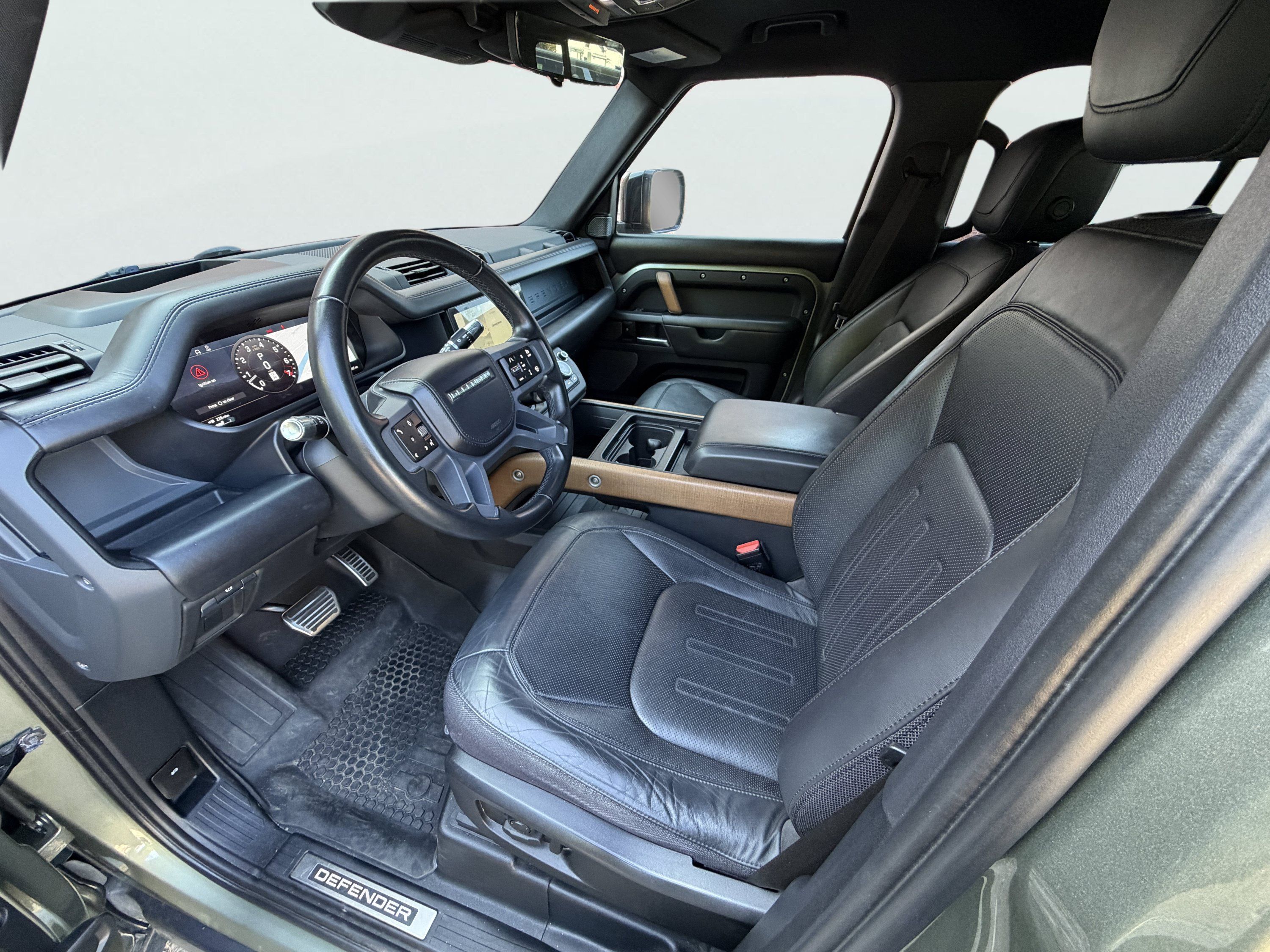 Used 2021 Land Rover Defender 110 X AWD/4WD image 12