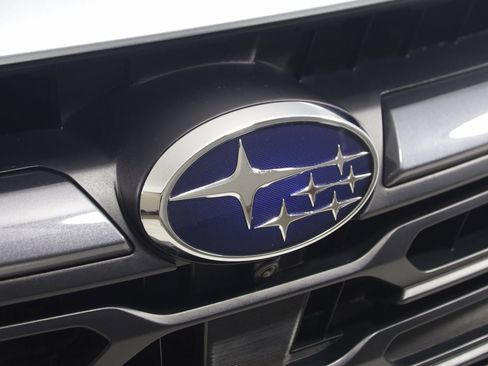 Used 2025 Subaru Outback Touring XT image 18