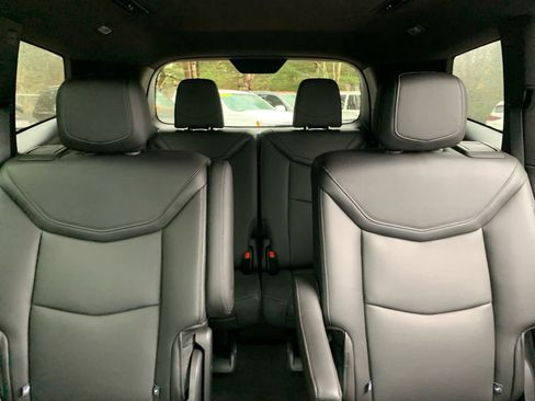 Certified 2025 Cadillac XT6 Premium Luxury image 28