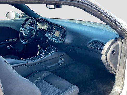 Used 2017 Dodge Challenger SXT RWD image 25