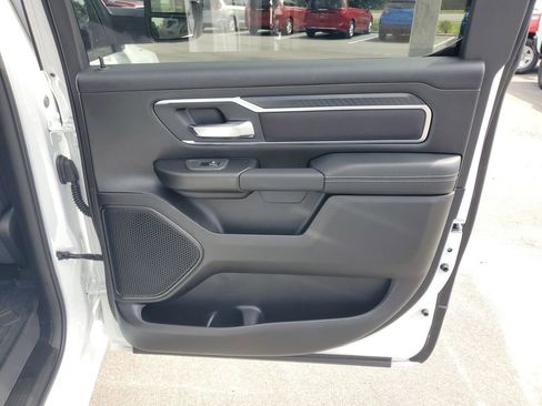 New 2025 RAM 1500 Big Horn AWD/4WD image 27