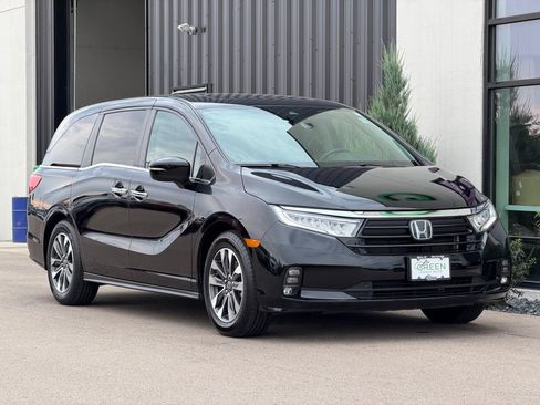 Used 2023 Honda Odyssey EX-L image 4
