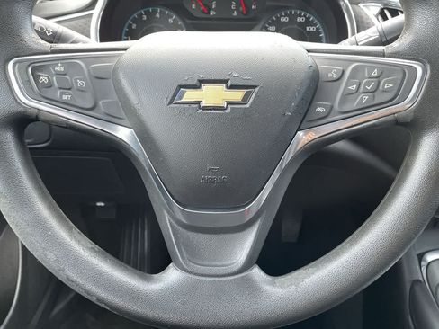 Used 2018 Chevrolet Malibu LT FWD image 10