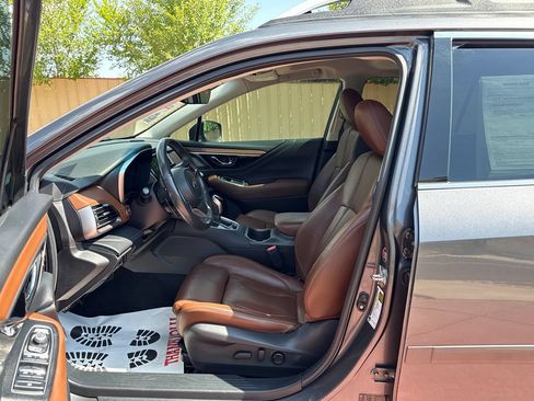 Used 2021 Subaru Outback Touring XT AWD/4WD image 8