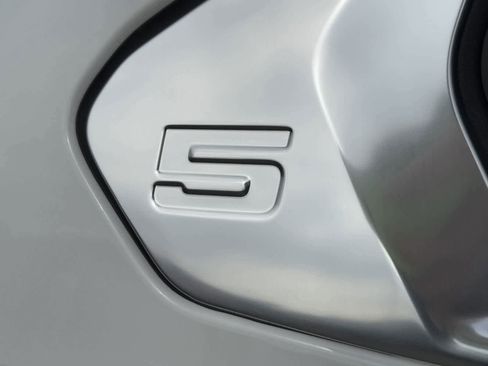 Certified 2025 BMW 530i xDrive image 41