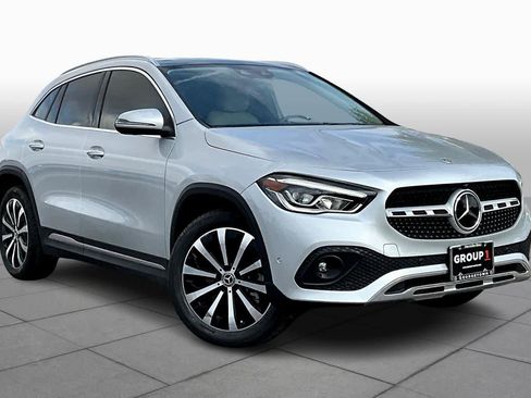 Certified 2021 Mercedes-Benz GLA 250 4MATIC image 2