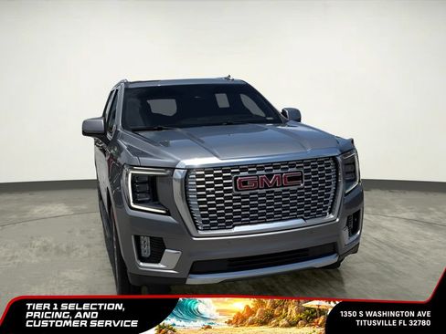 Used 2021 GMC Yukon Denali AWD/4WD image 10