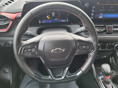 Used 2025 Chevrolet TrailBlazer RS w/ Convenience Package FWD image 20