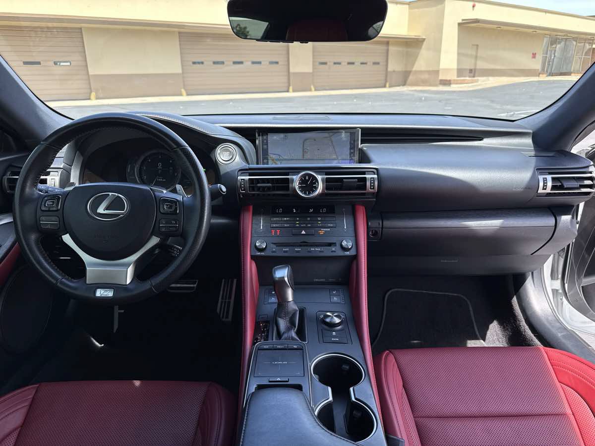 Used 2019 Lexus RC 300 F Sport RWD image 16