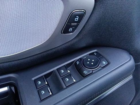 New 2026 Ford Expedition Active image 12