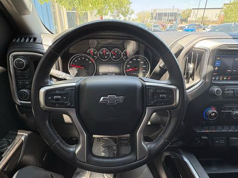 Used 2020 Chevrolet Silverado 1500 LT Trail Boss AWD/4WD image 21
