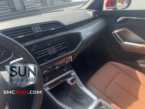 Certified 2025 Audi Q3 2.0T Premium Plus w/ Premium Plus Package image 33