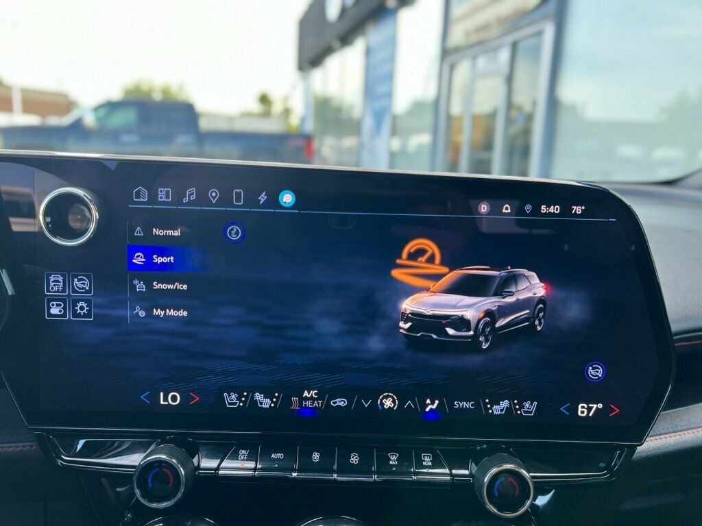 Used 2024 Chevrolet Blazer EV RS AWD/4WD image 33