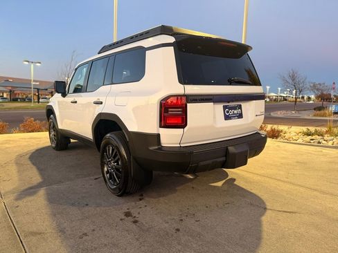 Used 2025 Toyota Land Cruiser 1958 image 5