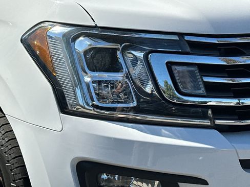 Used 2020 Ford Expedition XLT w/ Equipment Group 202A RWD image 7