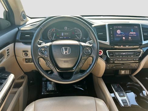 Used 2016 Honda Pilot Elite image 24