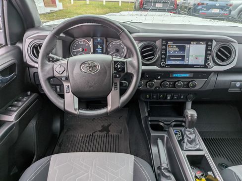 Used 2023 Toyota Tacoma TRD Sport image 26