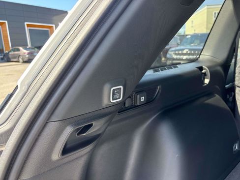 New 2026 Jeep Grand Cherokee Limited AWD/4WD image 10