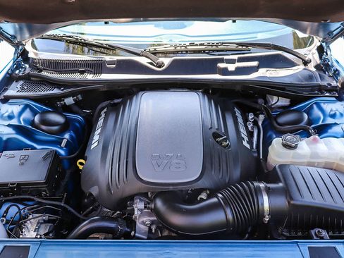 Used 2022 Dodge Challenger R/T w/ Blacktop Package RWD image 27
