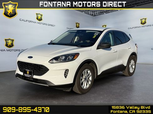 Used 2022 Ford Escape SE FWD image 1