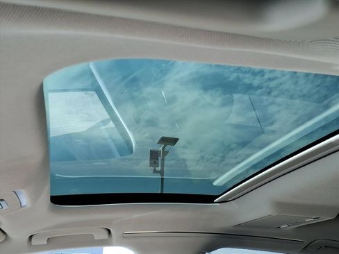 Used 2021 Audi A8 L 3.0T w/ Executive Plus Package image 24