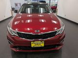 Used 2020 Kia Optima SE image 2