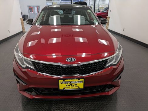 Used 2020 Kia Optima SE image 2
