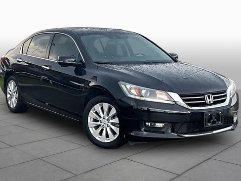 Used 2015 Honda Accord EX-L image 2
