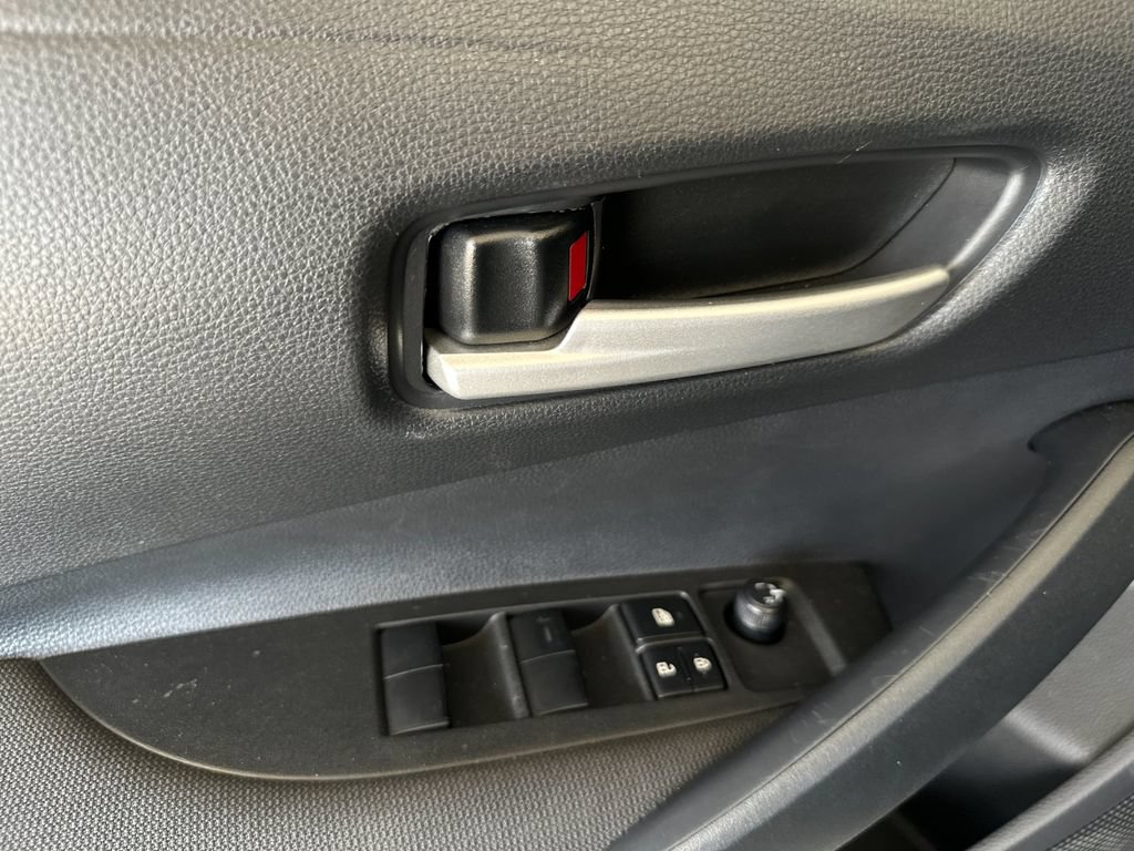 Used 2026 Toyota Corolla SE FWD image 10
