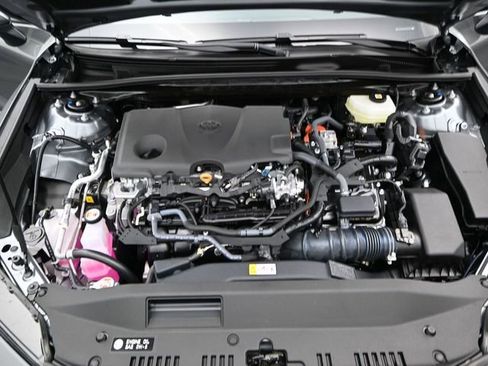 New 2026 Toyota Camry SE w/ Multimedia Upgrade Package image 17