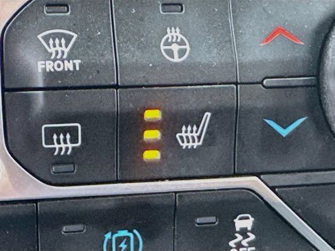 Used 2023 Jeep Wrangler Unlimited Rubicon 4xe w/ Safety Group AWD/4WD image 22