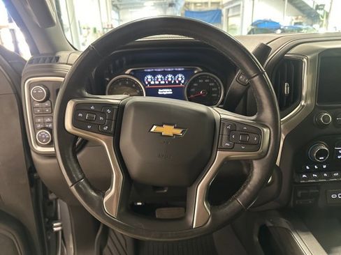 Used 2022 Chevrolet Silverado 1500 LTZ w/ LTZ Premium Package image 17