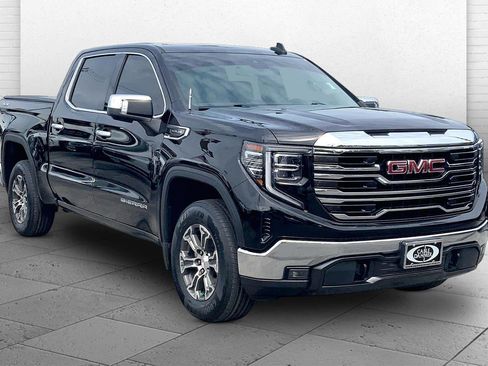 Used 2024 GMC Sierra 1500 SLT AWD/4WD image 1
