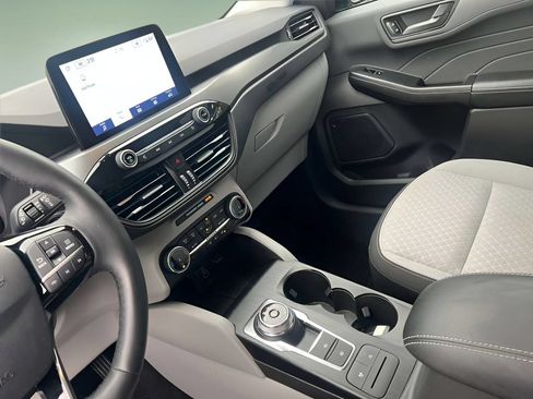 Used 2024 Ford Escape Active w/ Cold Weather Package FWD image 13