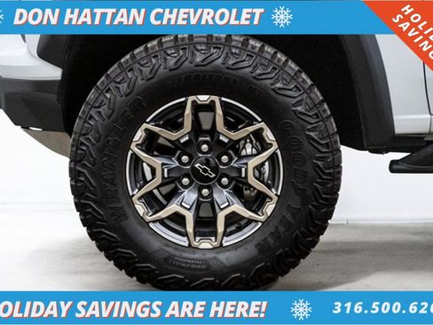 Used 2024 Chevrolet Colorado ZR2 w/ ZR2 Convenience Package III image 42