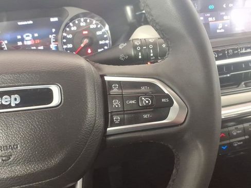 Used 2024 Jeep Compass Limited AWD/4WD image 17