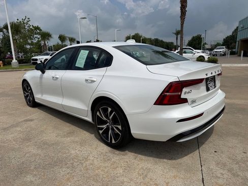 Used 2025 Volvo S60 B5 Core FWD image 3