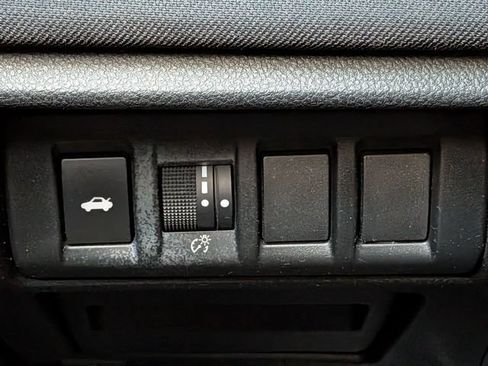 Used 2025 Subaru Legacy Premium AWD/4WD image 18