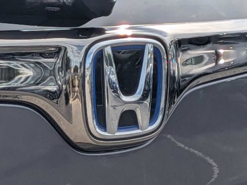 Used 2022 Honda CR-V Touring image 12